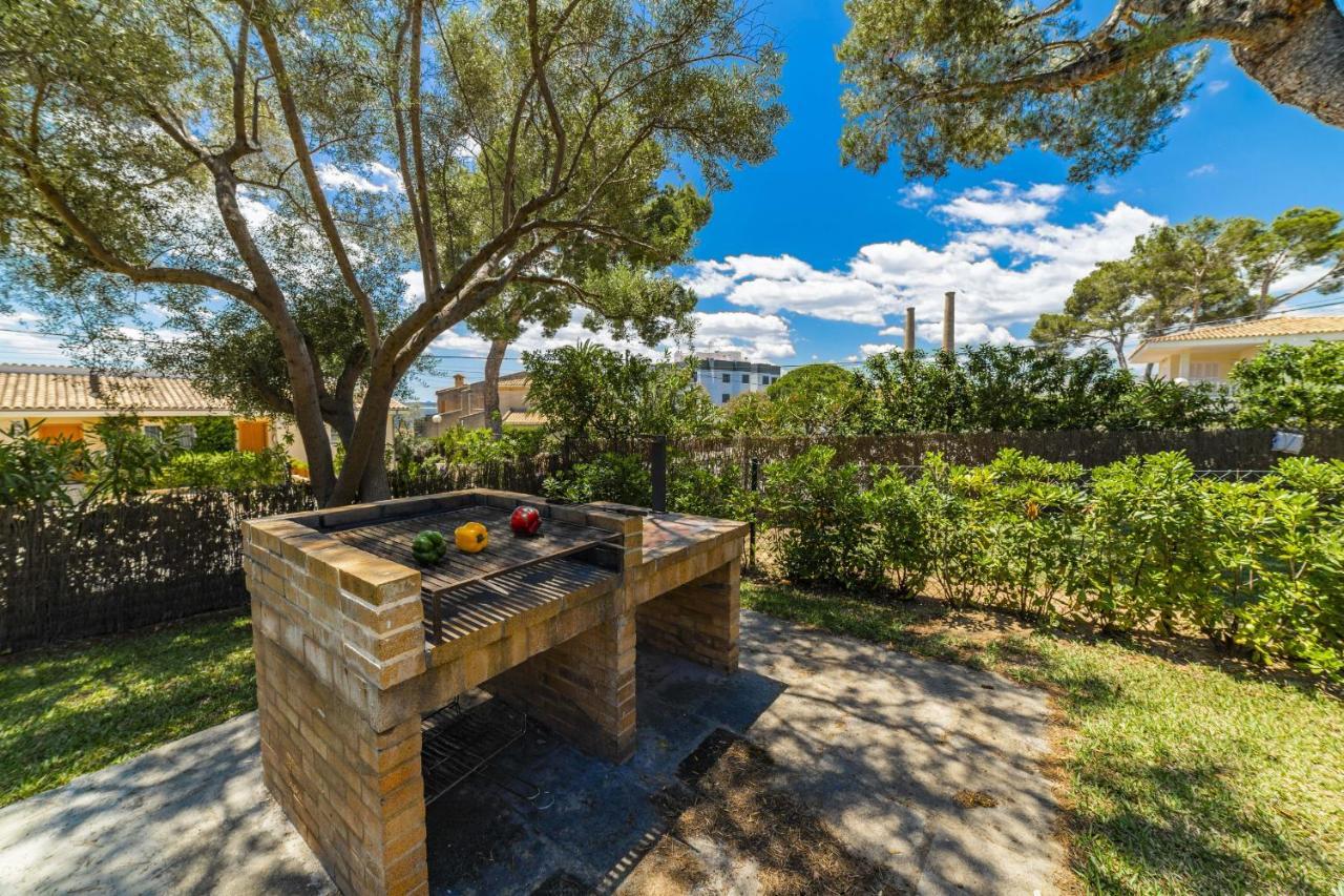 Villa Alcanada Garden Alcudia  Bagian luar foto
