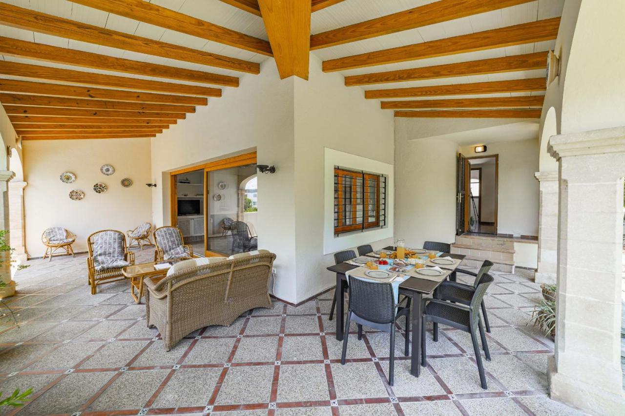 Villa Alcanada Garden Alcudia  Bagian luar foto