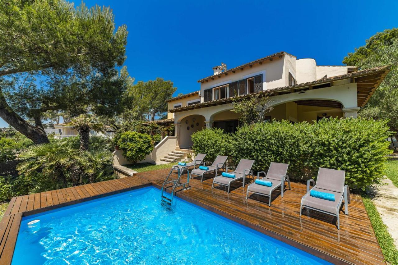 Villa Alcanada Garden Alcudia  Bagian luar foto