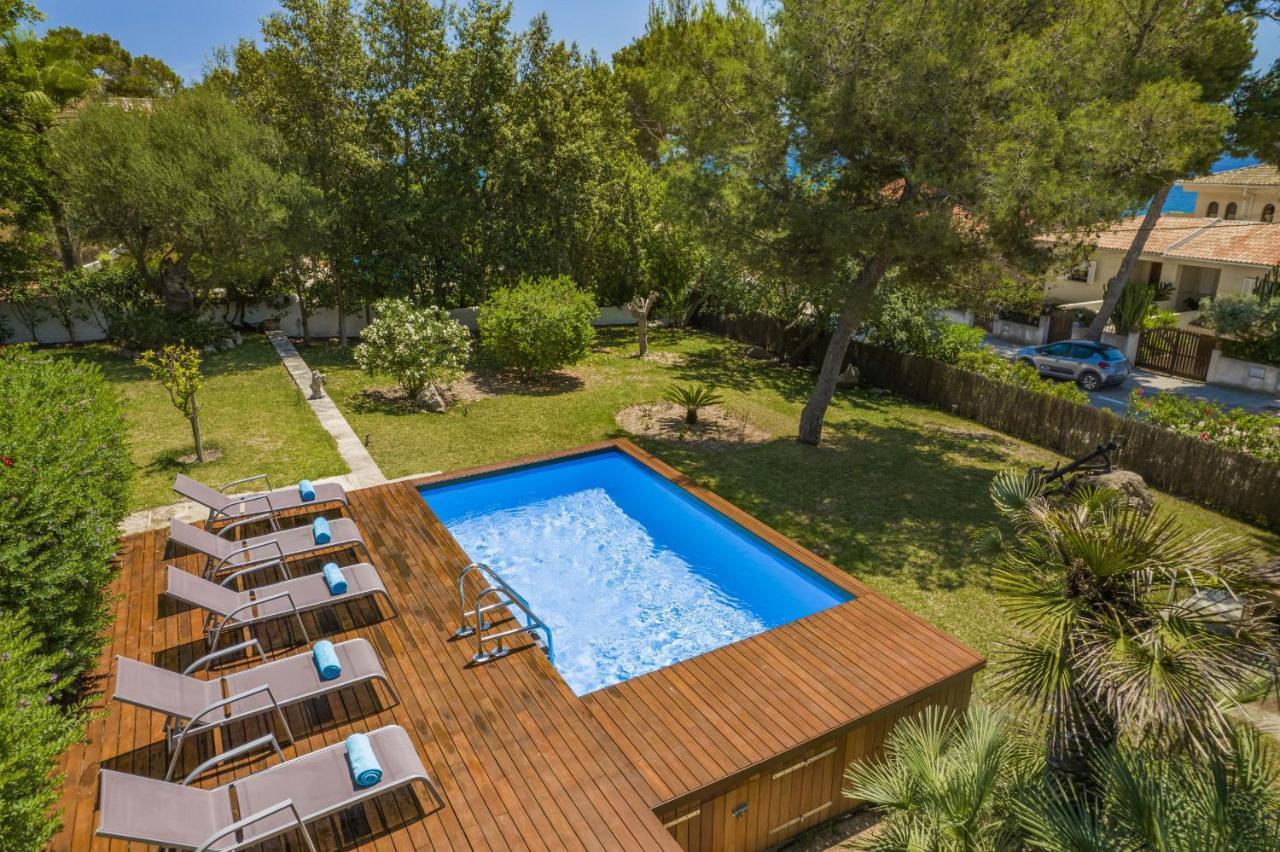 Villa Alcanada Garden Alcudia  Bagian luar foto