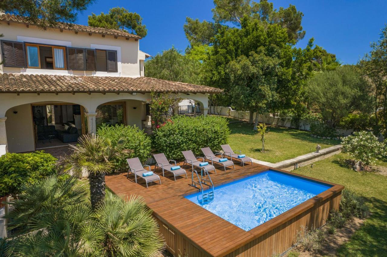 Villa Alcanada Garden Alcudia  Bagian luar foto