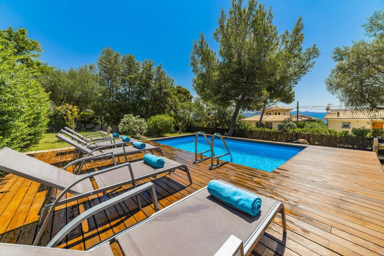 Villa Alcanada Garden Alcudia  Bagian luar foto