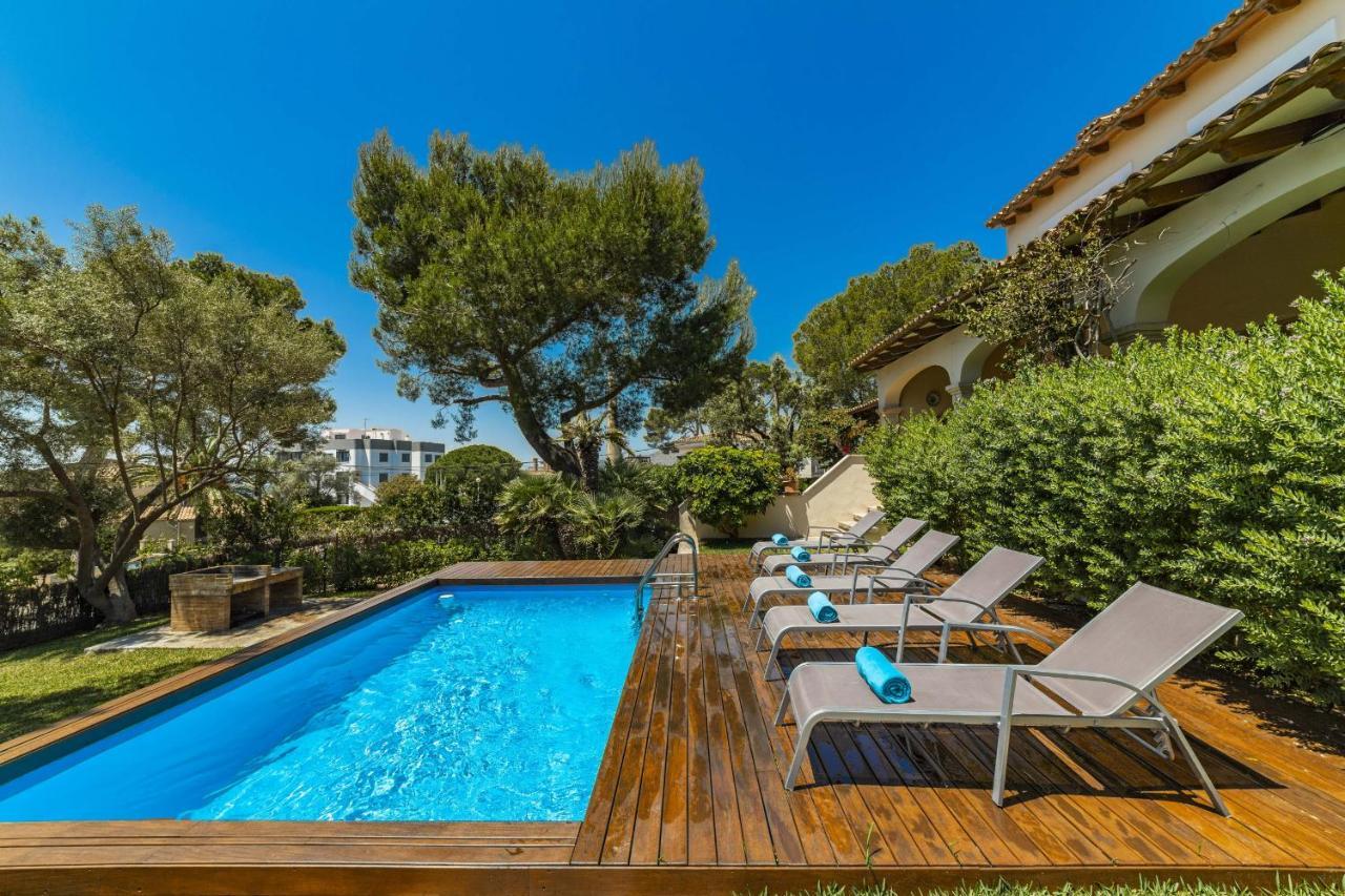 Villa Alcanada Garden Alcudia  Bagian luar foto