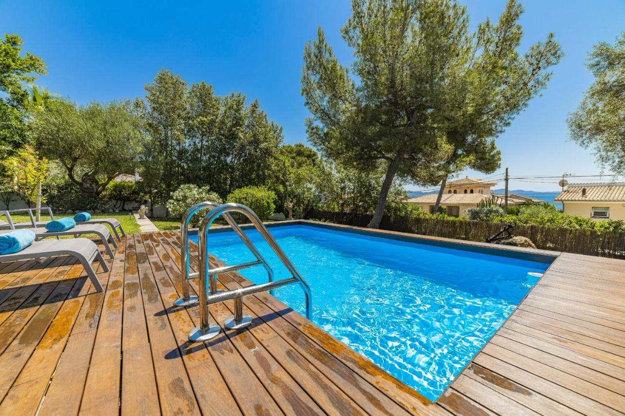 Villa Alcanada Garden Alcudia  Bagian luar foto